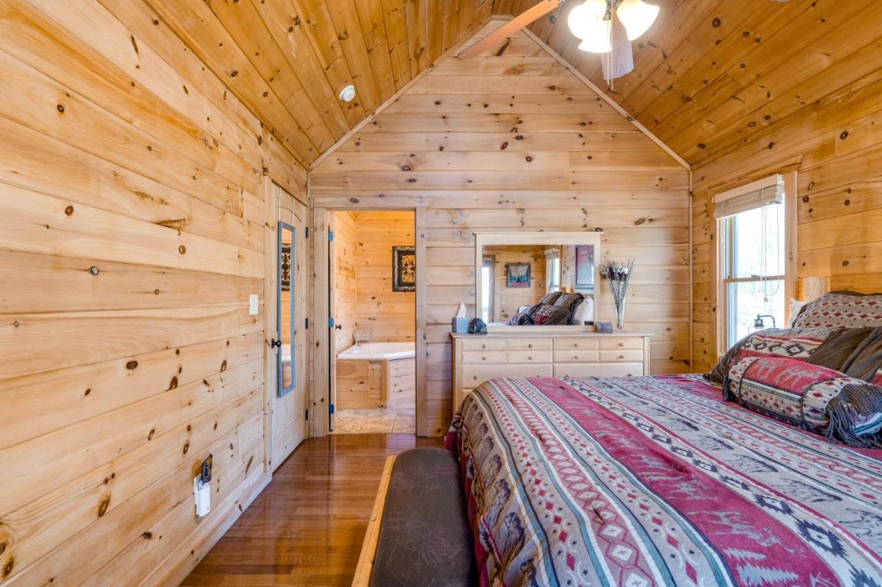 Blue Ridge Bear Bungalow エクステリア 写真